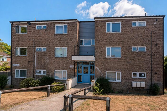 3 Bedroom Apartment To Rent In Avon Way, Colchester, CO4