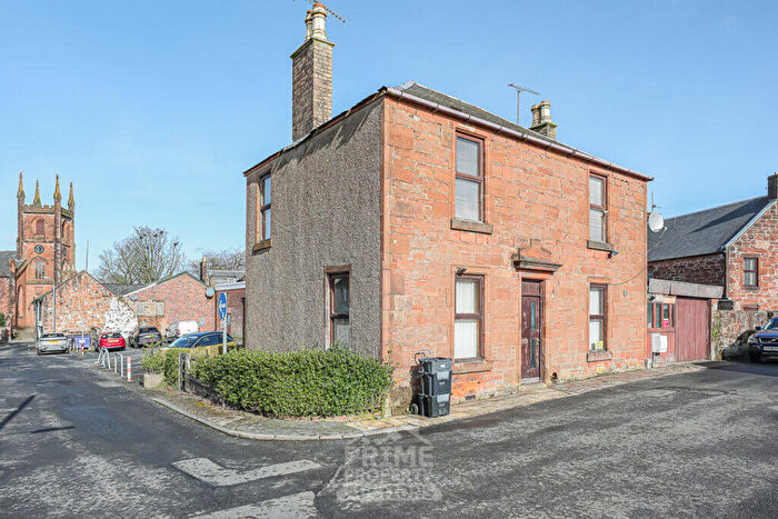 2 Bedroom Flat For Sale In Cowgate, Mauchline, KA5