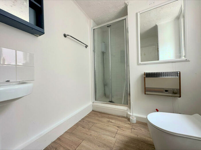 2 Bedroom Terraced House For Sale In Jury Street, Great Yarmouth, NR30