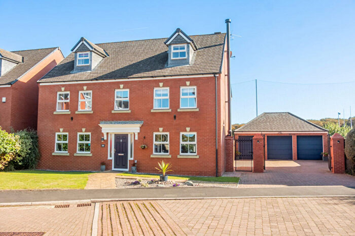 5 Bedroom Detached House For Sale In Woodlands View, Lytham St Annes, FY8