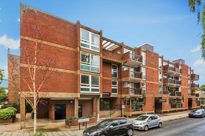 1 Bedroom Flat To Rent In Wincott Street, Kennington, SE11