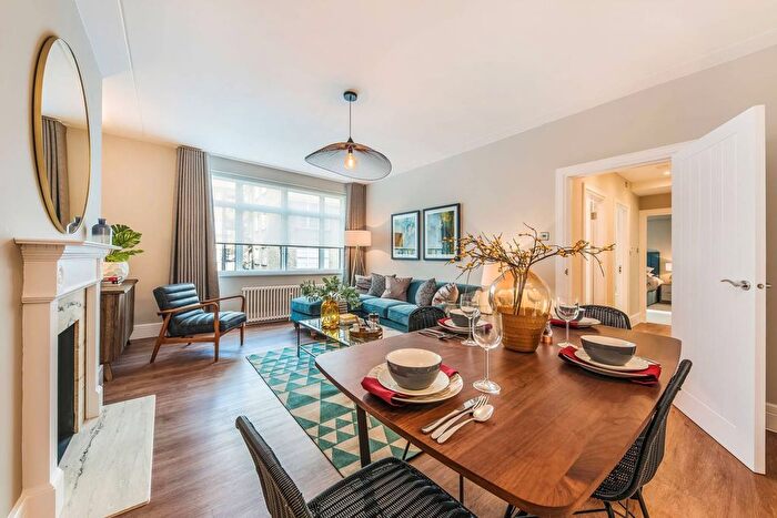 1 Bedroom Flat To Rent In Sloane Street, Knightsbridge, London, SW1X