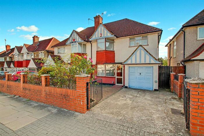 3 Bedroom Semi-Detached House For Sale In Elmstead Avenue, Wembley, HA9