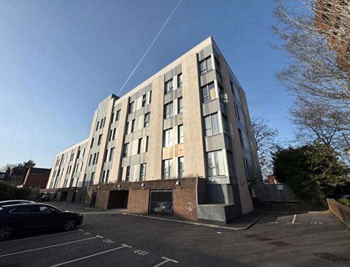 1 Bedroom Flat To Rent In Kings Road, Reading, RG1