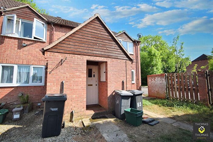 1 Bedroom Flat To Rent In Deerhurst Place, Quedgeley, GL2