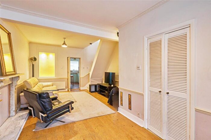 2 Bedroom Terraced House For Sale In Aldworth Road, London, E15
