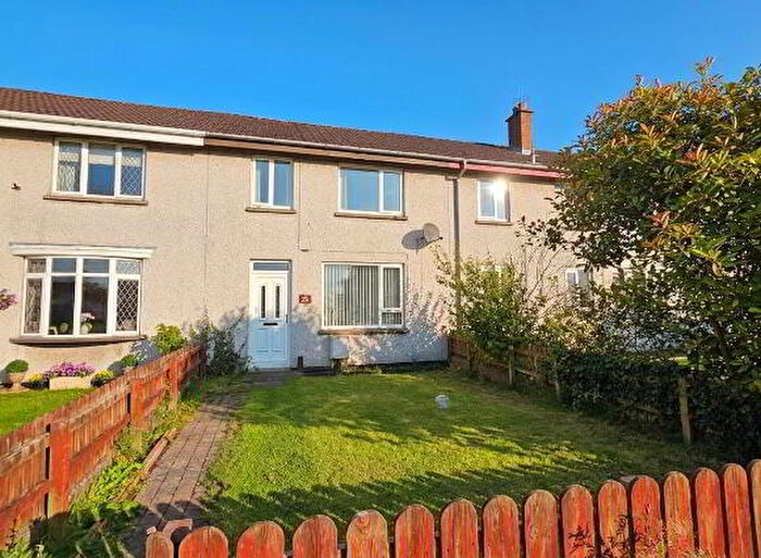 3 Bedroom Mid Terraced House For Sale In Birch Hill Park, Antrim, BT41