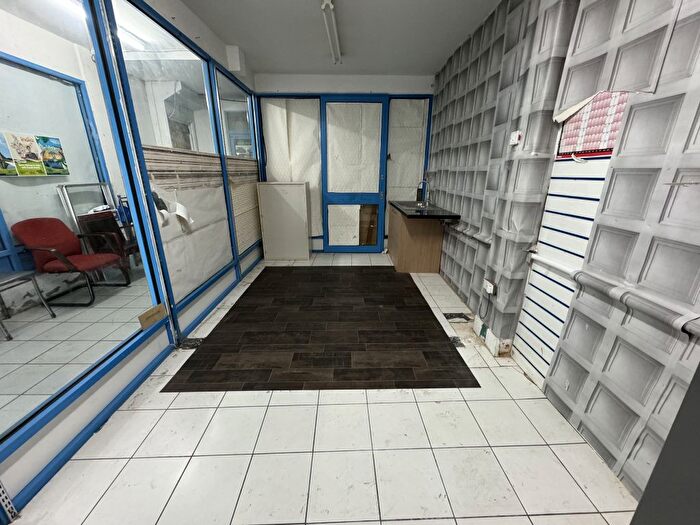 Retail To Rent In London Road, Croydon, CR0
