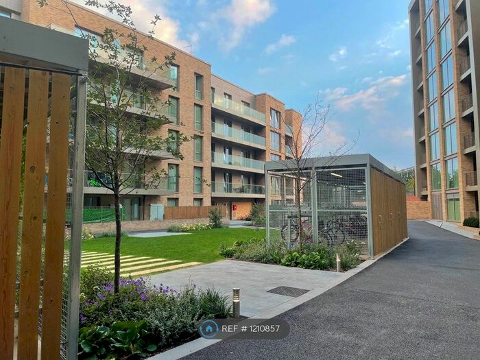 1 Bedroom Flat To Rent In Garnet Place, West Drayton, UB7