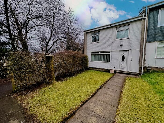 3 Bedroom Terraced House To Rent In Larch Court, Greenhills, East Kilbride, G75