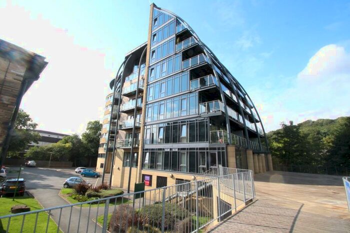 1 Bedroom Apartment To Rent In , Salts Mill Road, Shipley, BD17