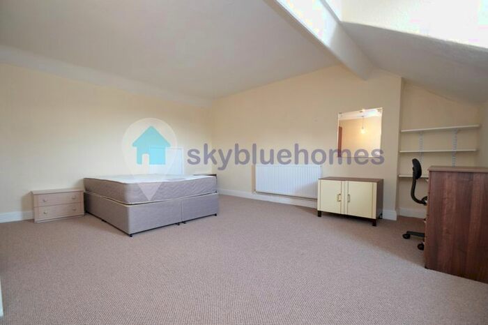 5 Bedroom Terraced House To Rent In Melbourne Road, Leicester, LE2