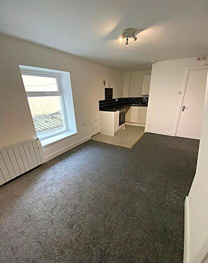 Studio To Rent In Holton Road, Barry, Vale Of Glamorgan, The, CF63