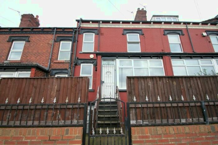 2 Bedroom Terraced House To Rent In Strathmore Drive, Leeds, LS9