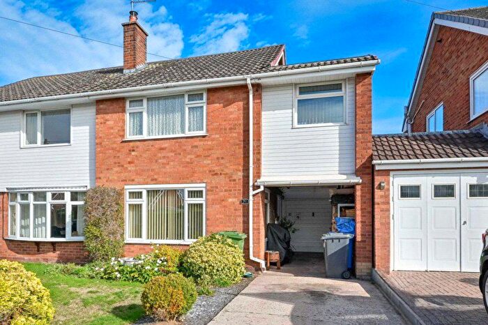 3 Bedroom Semi-detached House For Sale In Leacroft Road, Penkridge, Stafford, Staffordshire, ST19
