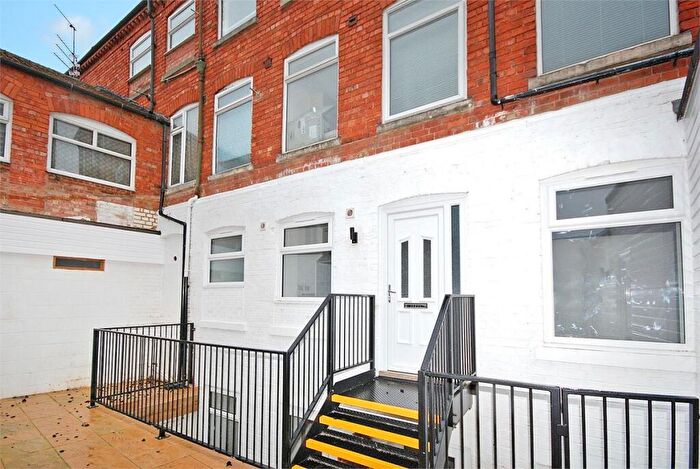 1 Bedroom Flat To Rent In Ethel Street, Abington, Northampton, NN1