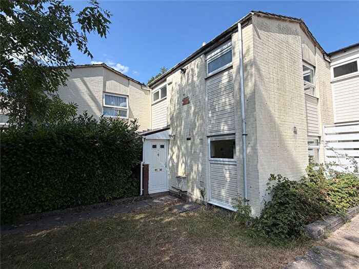 3 Bedroom Terraced House For Sale In Waltondale, Woodside, Telford, Shropshire, TF7