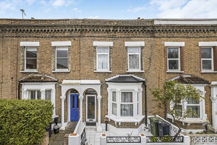 4 Bedroom Property To Rent In Kepler Road, Clapham, SW4