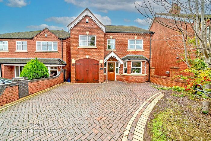 4 Bedroom Property For Sale In Mere Croft, Norton Canes, Cannock, WS11