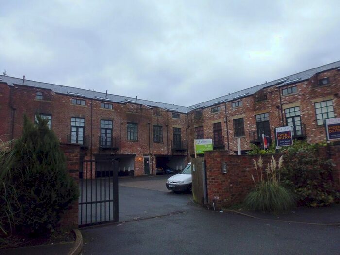 2 Bedroom Apartment To Rent In Shawlodge Apartments, Lodge Street, Wardle, OL12