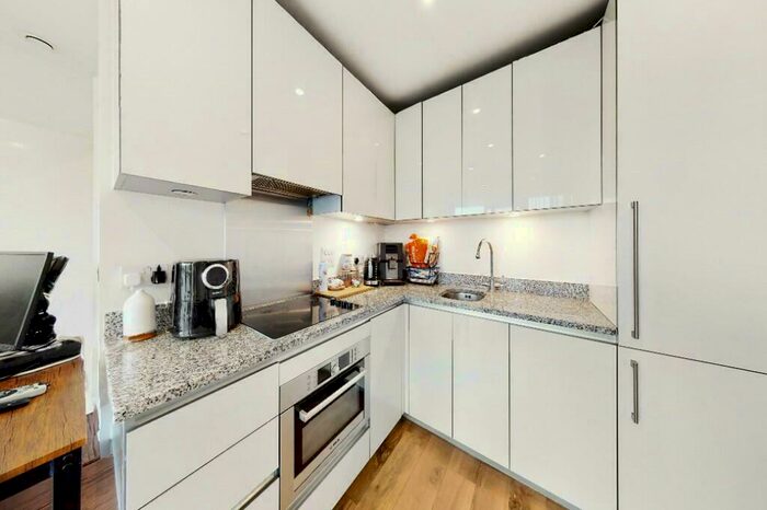 1 Bedroom Flat To Rent In Harris Lodge, Kidbrooke Village, Kidbrooke, SE9