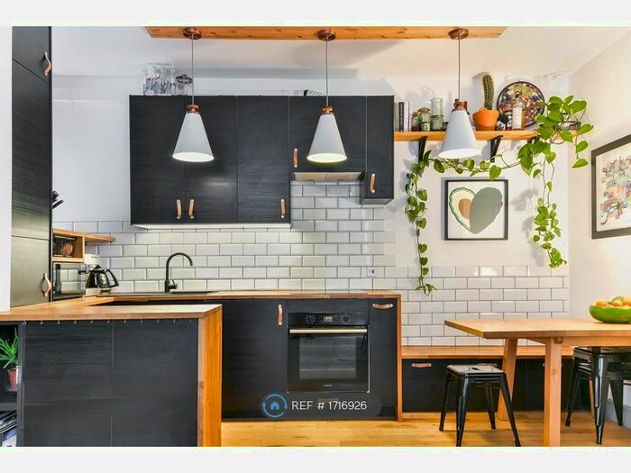 1 Bedroom Flat To Rent In Christchurch Road, London, SW2