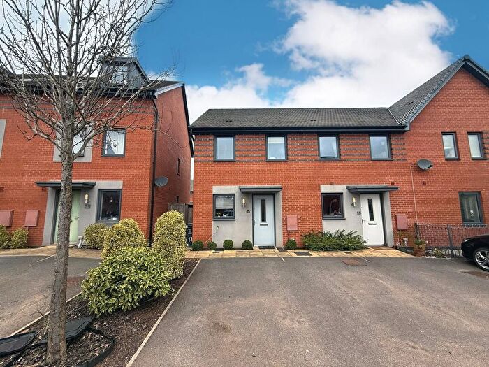 2 Bedroom Terraced House For Sale In Stone Barton Road, Tithebarn, Exeter, EX1