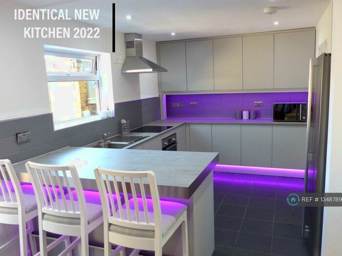 4 Bedroom Semi-Detached House To Rent In Knight Avenue, Canterbury, CT2