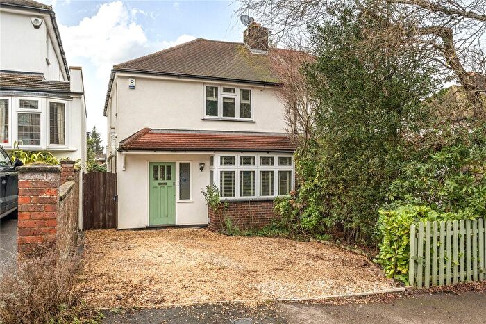 3 Bedroom Semi Detached House For Sale In Bosville Road, Sevenoaks, Kent, TN13