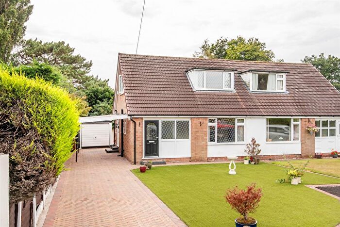 3 Bedroom Semi-Detached Bungalow For Sale In Tuson Croft, Longton, Preston, PR4