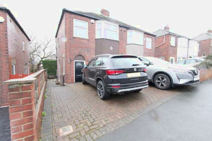 3 Bedroom Semi-Detached House To Rent In Seagrave Crescent, Sheffield, S12