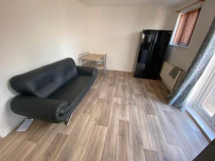 4 Bedroom Semi-Detached House To Rent In Wades Road, Filton, Bristol, BS34