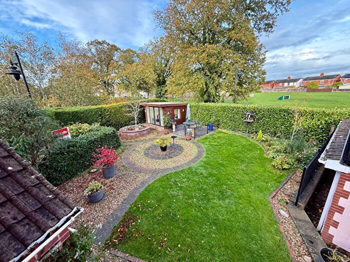 4 Bedroom Detached House For Sale In Baileys Gate, Cotford St. Luke, Taunton, TA4