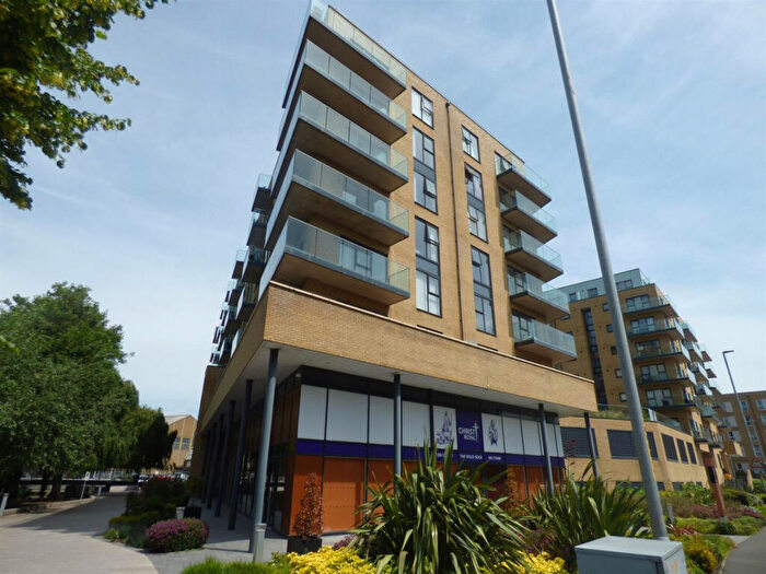 2 Bedroom Flat To Rent In Oldfield Place, Dartford, DA1