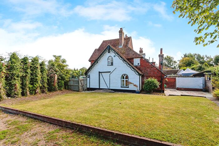 3 Bedroom Semi-Detached House For Sale In Cranbrook Road, Goudhurst, Kent, TN17