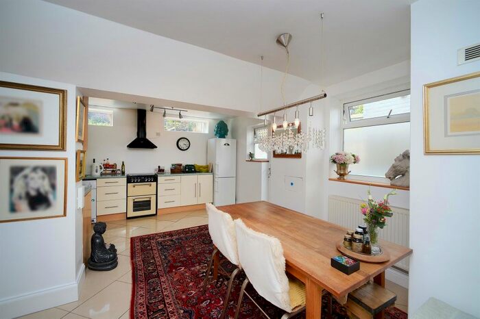 2 Bedroom Semi-Detached House For Sale In Cowfold Road, Brighton, BN2