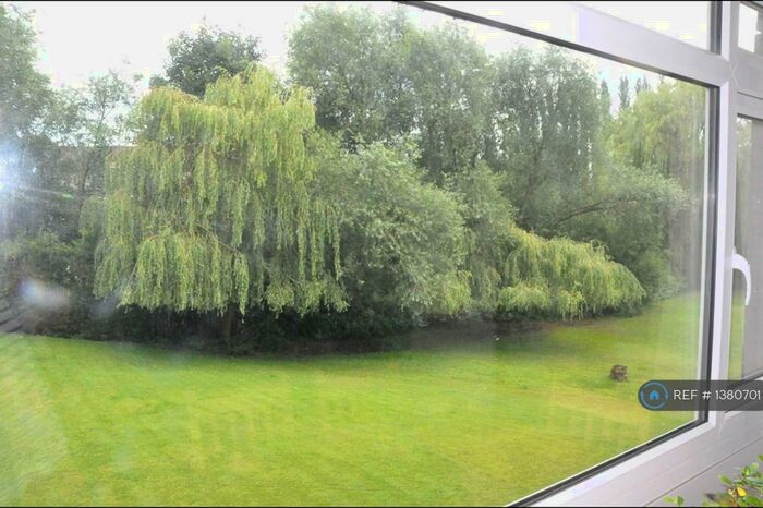 1 Bedroom Flat To Rent In Beech House, Didsbury, M20