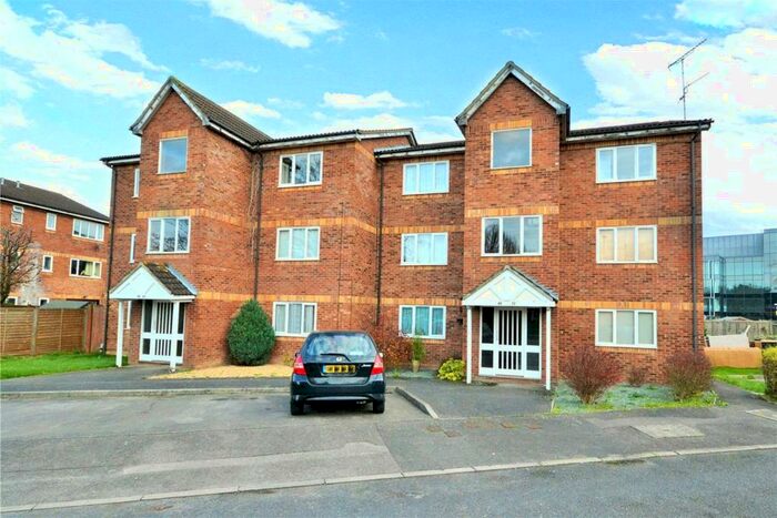 1 Bedroom Apartment To Rent In Simmonds Close, Bracknell, Berkshire, RG42