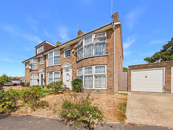 3 Bedroom End Of Terrace House For Sale In Greenacres, Shoreham By Sea, BN43