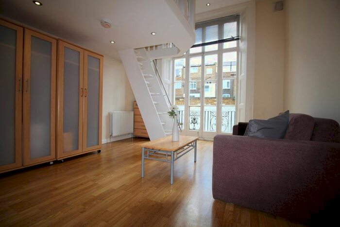 Studio To Rent In Devonshire Terrace, Paddington, W2