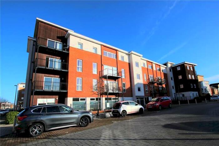 1 Bedroom Flat To Rent In Tean House, Havergate Way, Reading, Berkshire, RG2