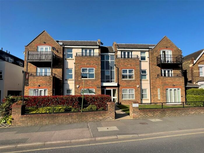 2 Bedroom Penthouse To Rent In Main Road, Sidcup, DA14