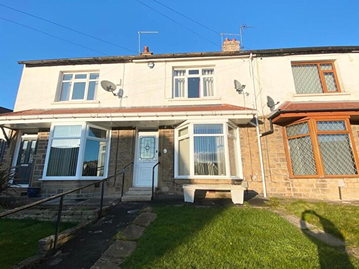 2 Bedroom Terraced House For Sale In Caldercliffe Road, Berry Brow, HD4