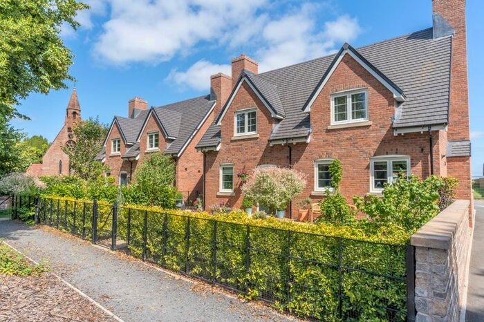 3 Bedroom Detached House For Sale In The Stackyard, Waters Upton, Telford, TF6