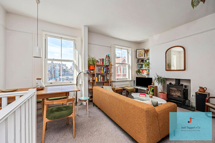 2 Bedroom Maisonette For Sale In Arundel Street, Brighton, BN2