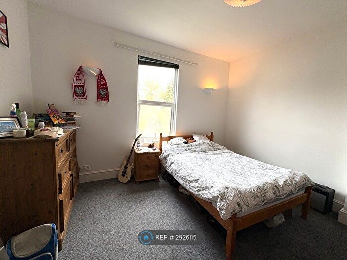 6 Bedroom Semi-detached House To Rent In Brentry Road, Bristol, BS16