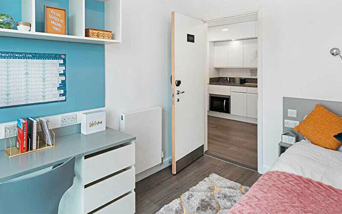 1 Bedroom House To Rent In Thurston Road, London, SE13