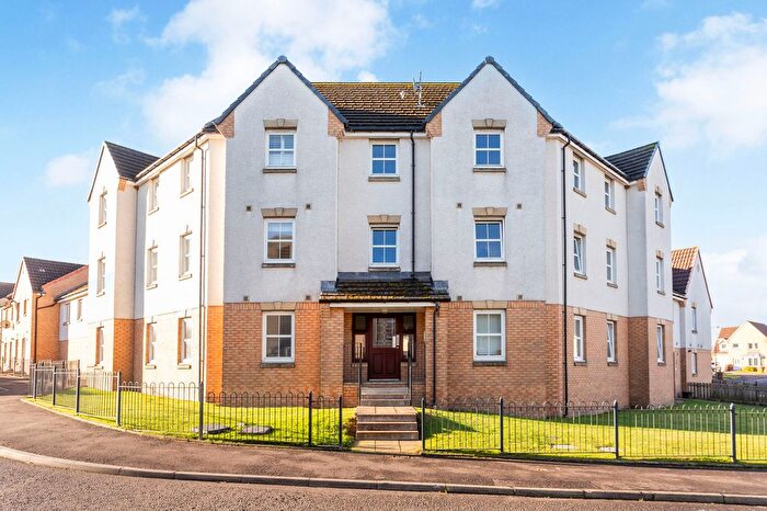 2 Bedroom Flat For Sale In Russell Place, Bathgate, EH48