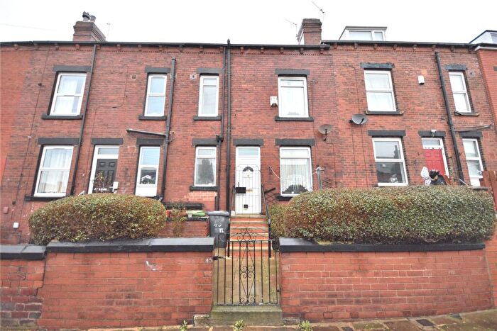 2 Bedroom Terraced House For Sale In Nowell Walk, Leeds, West Yorkshire, LS9