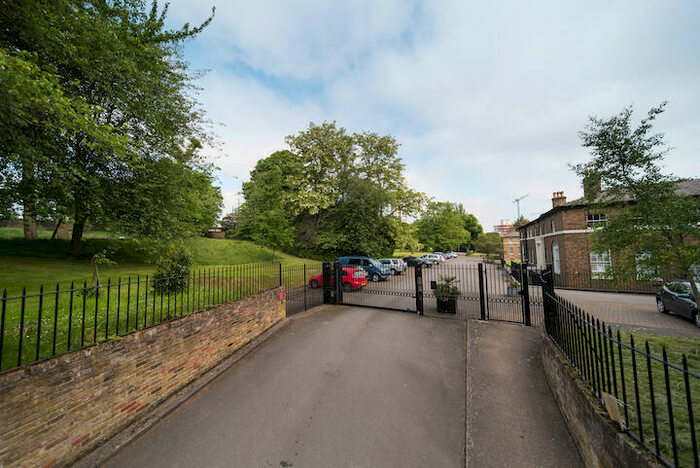 1 Bedroom Flat To Rent In Connaught Mews, Woolwich, London, SE18